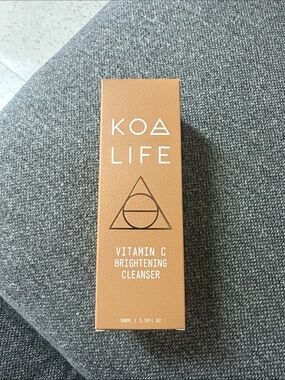 KOA LIFE Vit-C Brightening Cleanser | 100 ML